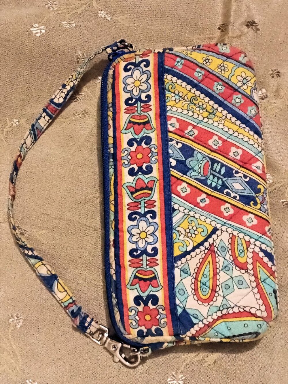 Vera Bradley Quilted Paisley Wristlet / Wallet